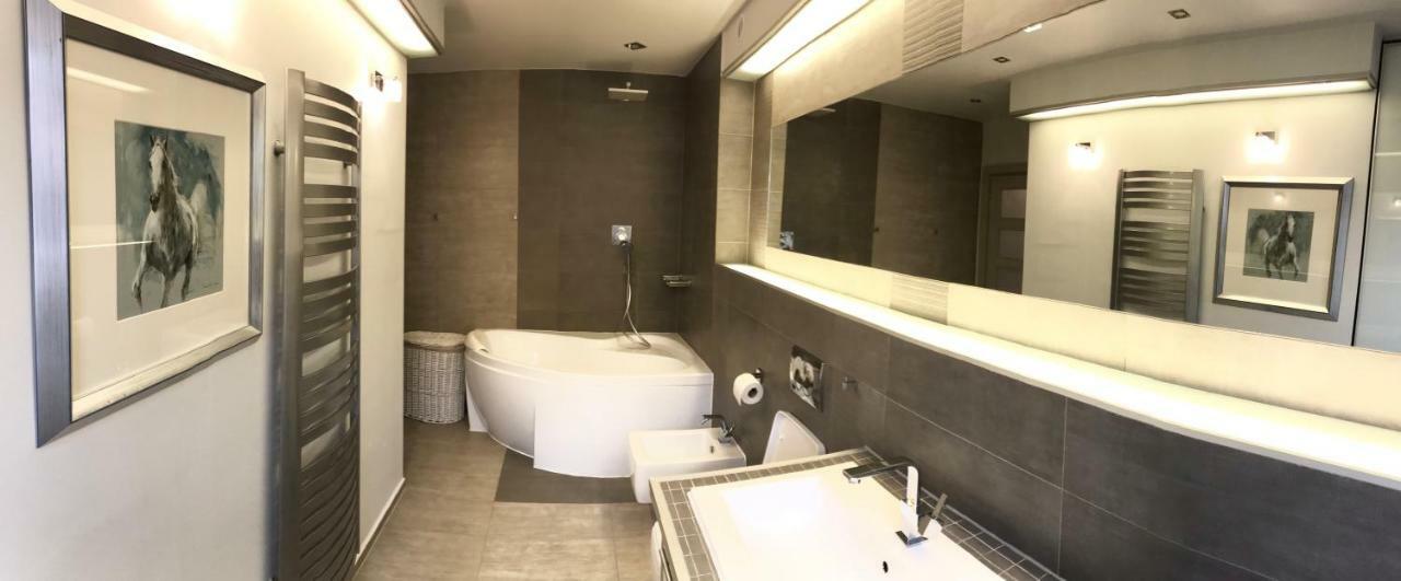 Przystanek Sanok Apartament W Scislym Centrum 외부 사진